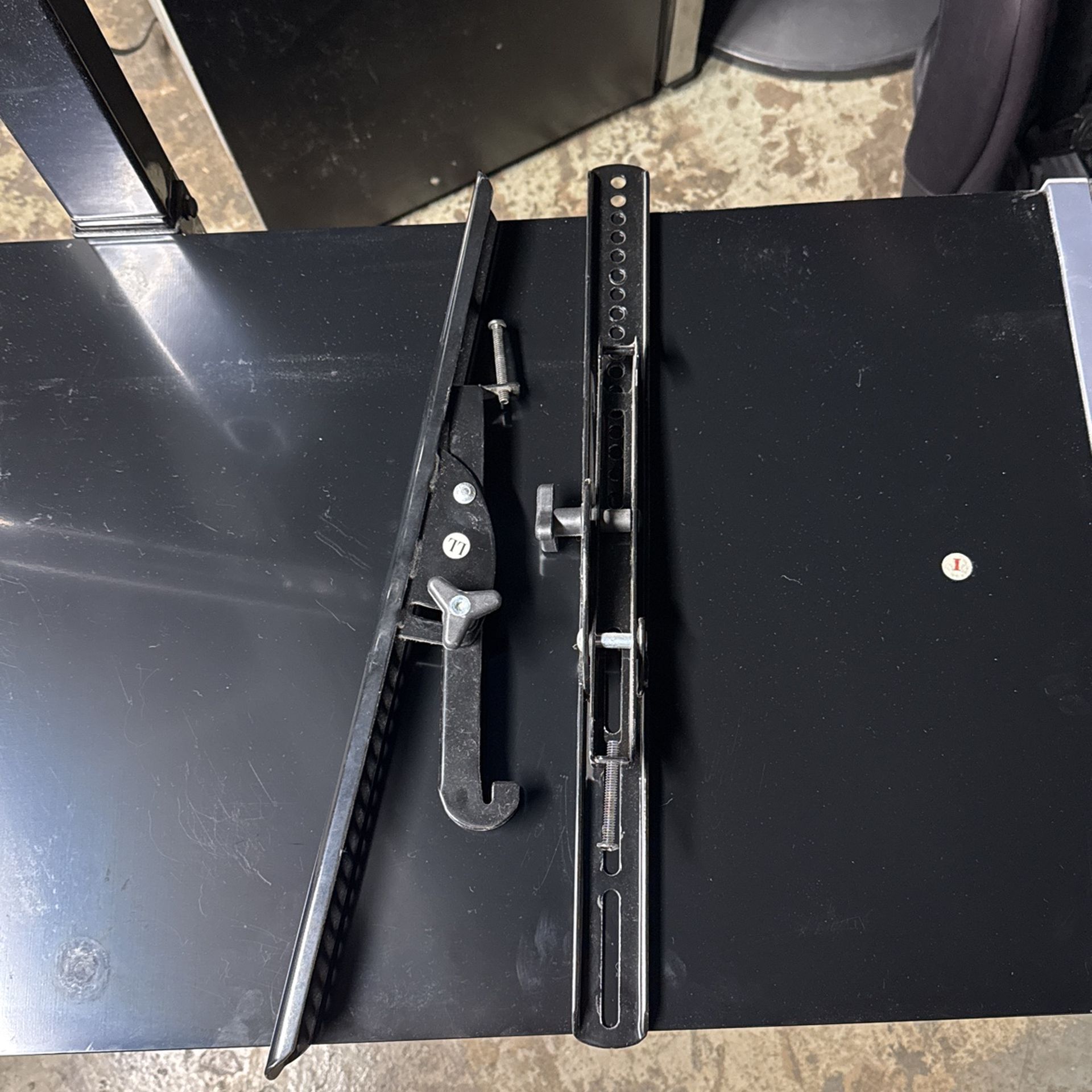 Tv Stand - photo 3