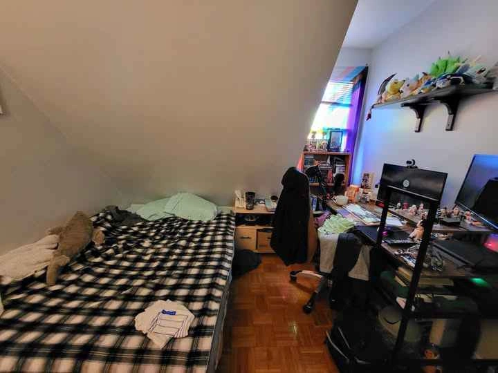 Room for Rent - 4 Bed, 2 Bath Townhouse - photo 2