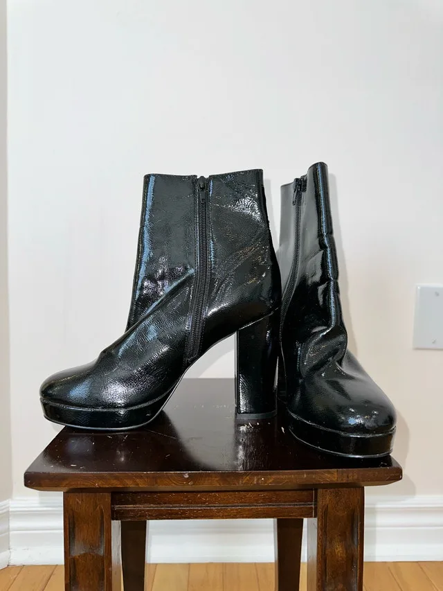 Platform Boots image indicator(2)