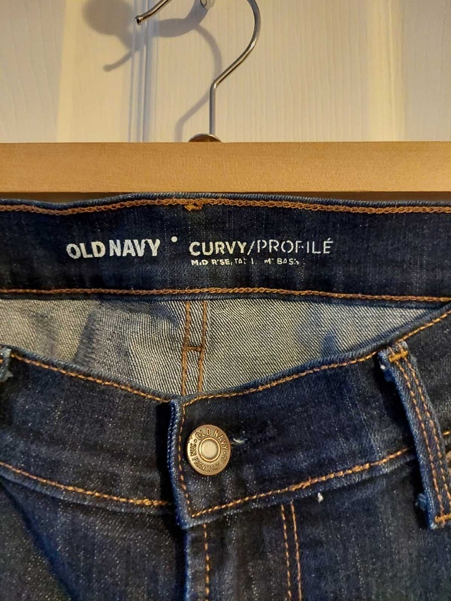 Old Navy Blue Jeans - Size 8 Regular - photo 3