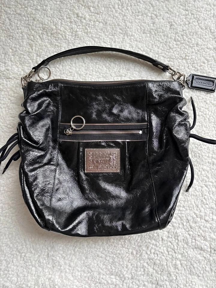 Coach Poppy NWT Vintage Y2K Black Patent Leather Jazzy Hobo Shou