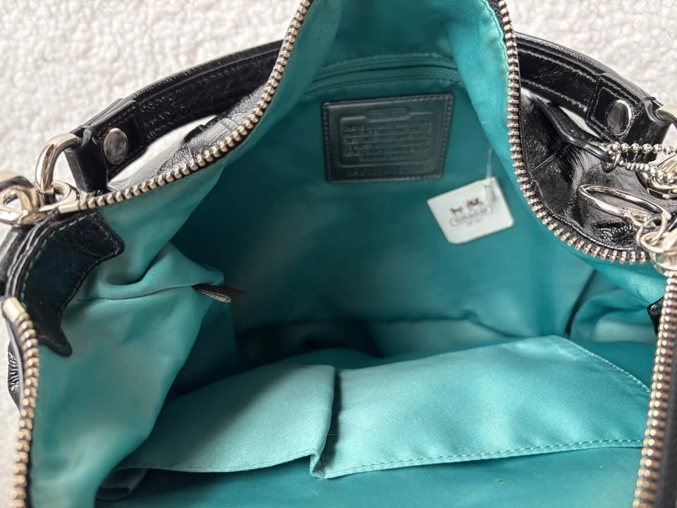 Coach Poppy NWT Vintage Y2K Black Patent Leather Jazzy Hobo Shou - photo 3