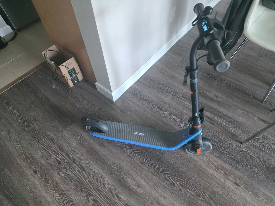 Segway Ninebot C2 Pro Electric Kick Scooter - photo 2