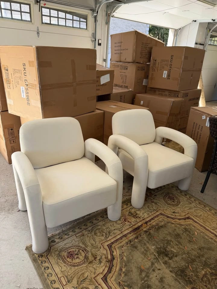 NEW Modern Cream Accent Chairs - Pair - photo 2