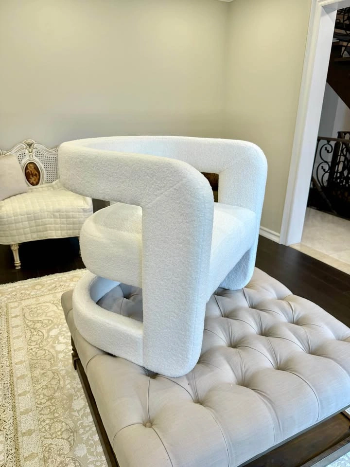 Pair of New in Box - Modern Organic Accent Armchairs - photo 2