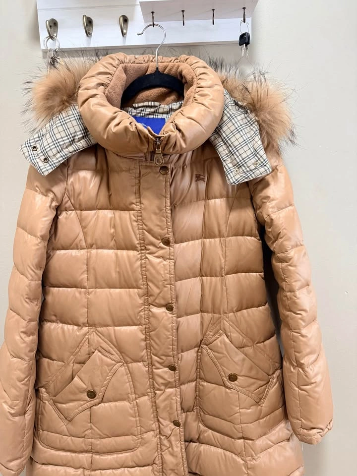 Reduced Price!! Authentic Burberry Blue Label Down Winter Jacket - photo 2