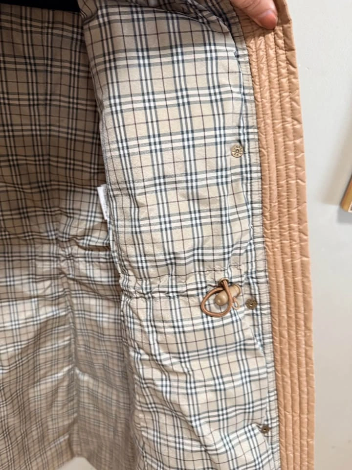 Reduced Price!! Authentic Burberry Blue Label Down Winter Jacket - photo 5