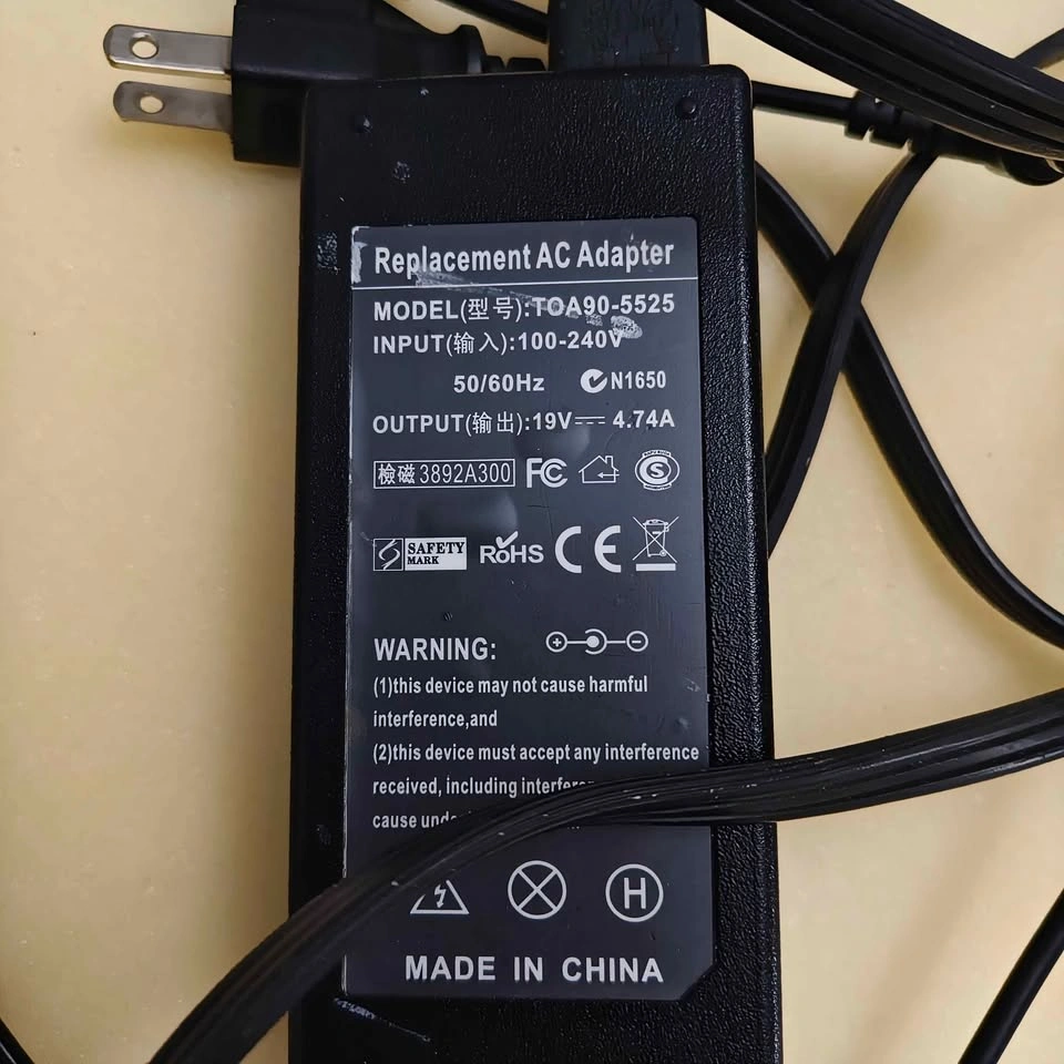 Lenovo Laptop Charger – 19V 4.74A (90W) Replacement AC Adapter - photo 2