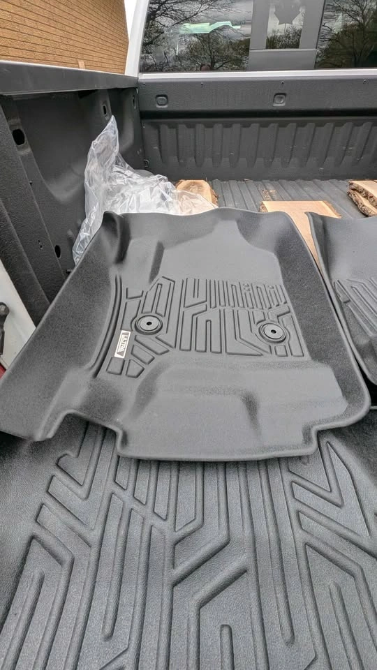 ULTRA Floor Mats Truck 14-18 GM Trucks - photo 2