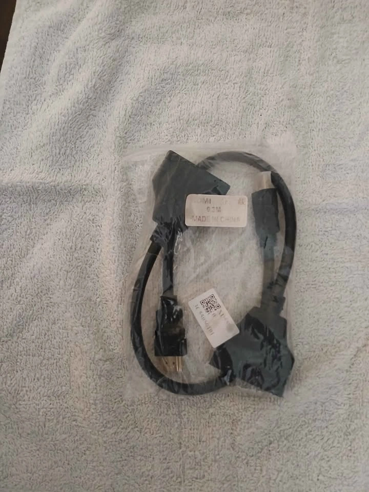 2 - HDMI 1 Male to 2 Female Splitter - $12 each - photo 2