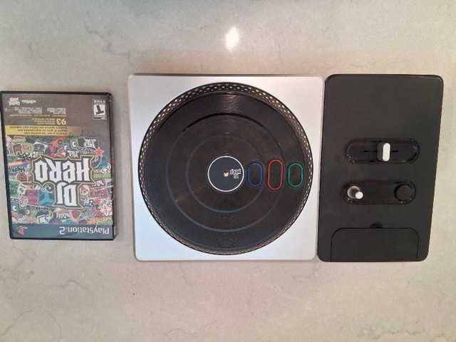 DJ Hero Bundle (PS2 / Sony Playstation 2)