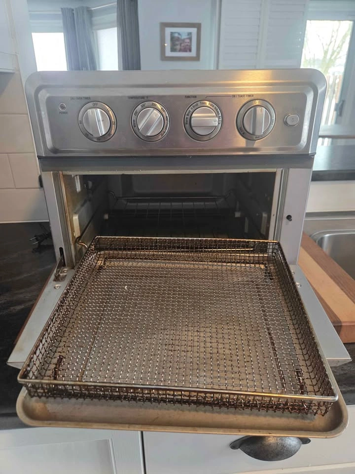 Cuisinart Convection Toaster Oven Air Fryer Combo - photo 3