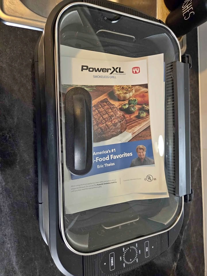 Smokeless grill