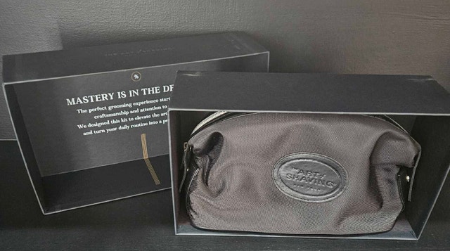 Art of Shaving Travel Kit - photo 3
