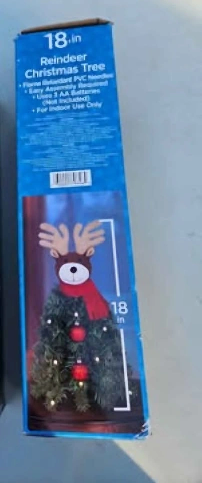 New 18" Reindeer Christmas Tree - photo 2