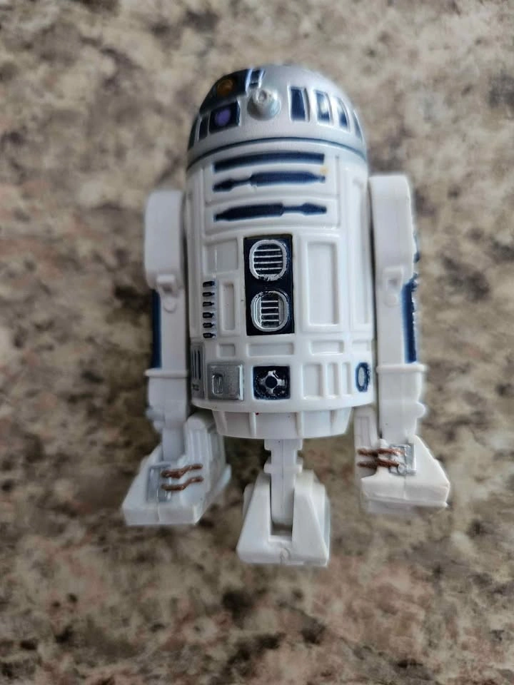 2004 Star Wars R2-D2 Action Figure - photo 2