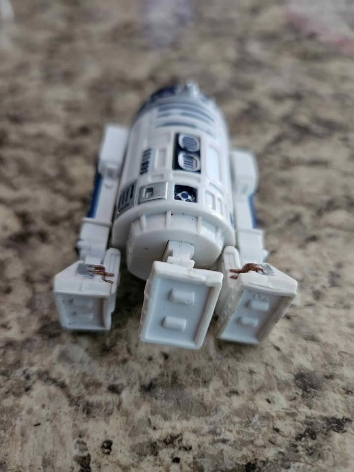 2004 Star Wars R2-D2 Action Figure - photo 4