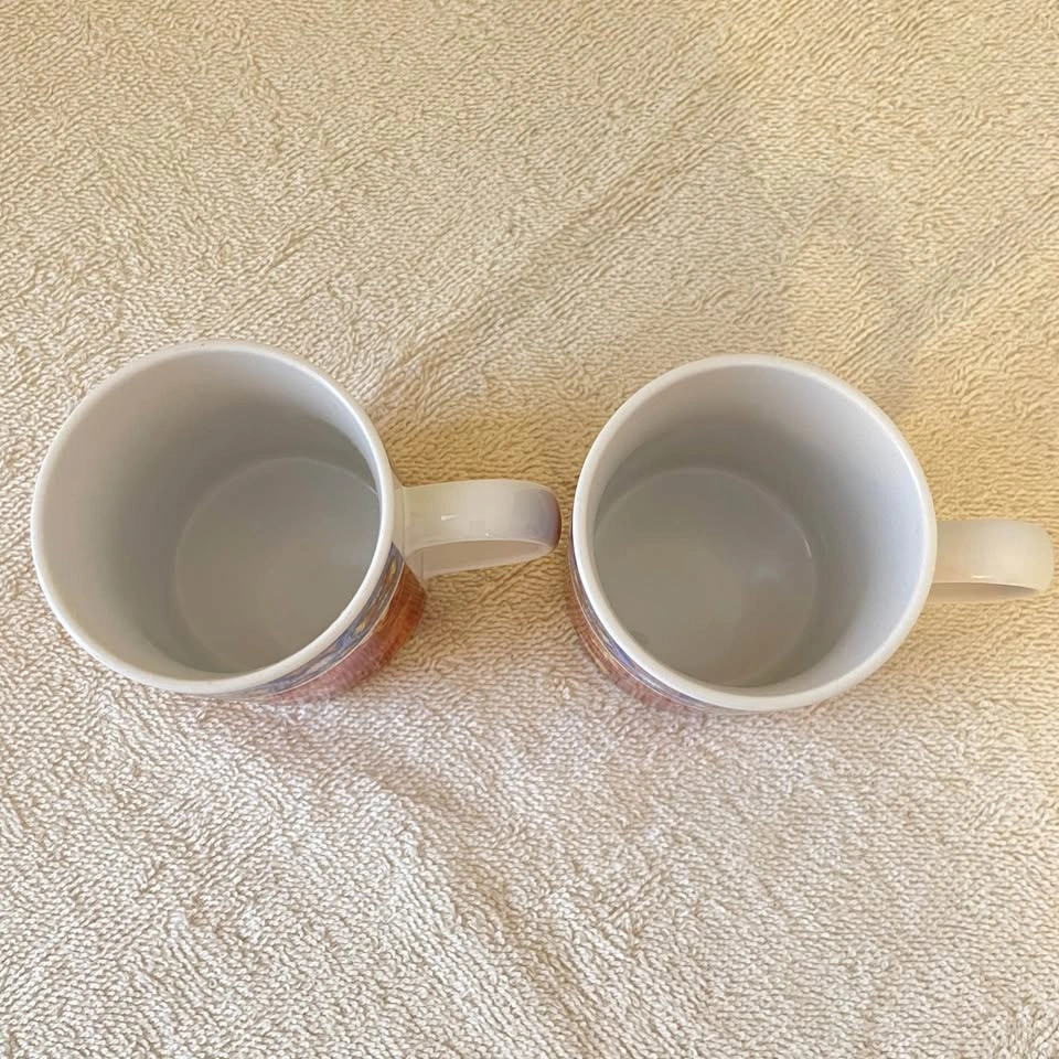 Set of 2 Red & Blue Floral Mugs - photo 4