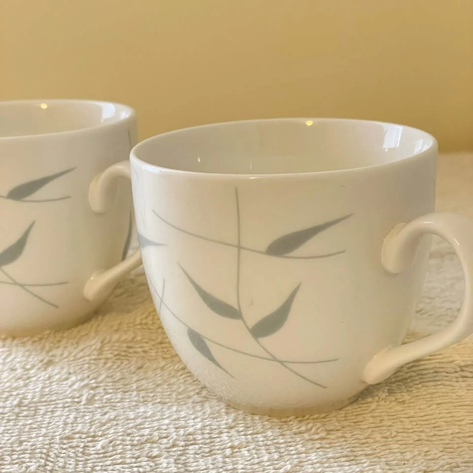 Set of 2 Vintage Lynns Fine China Teacups - Gray Leaf Pattern - photo 4