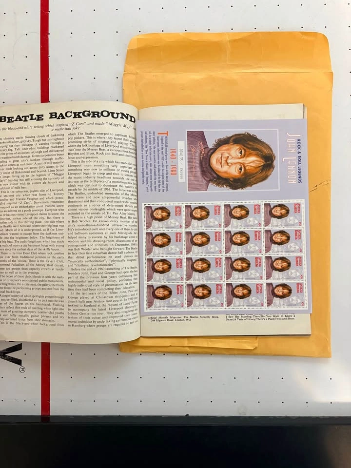 Vintage Beatles Magazine & John Lennon Stamps - photo 2