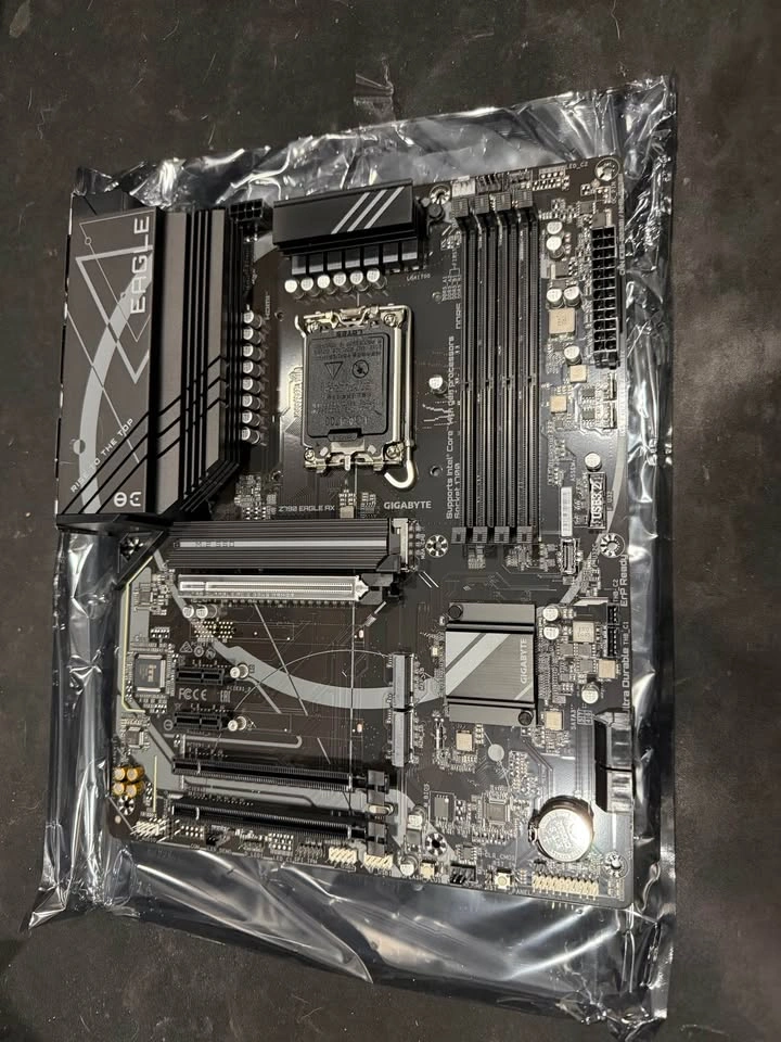 Gigabyte Z790 Eagle AX Gaming Motherboard (LGA1700, DDR5, WiFi) - photo 2