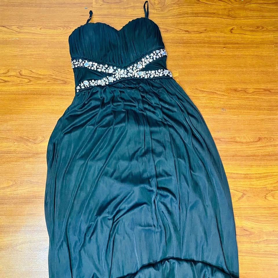 Long black dress