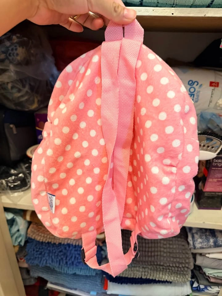 Pink piggy backpack - photo 2