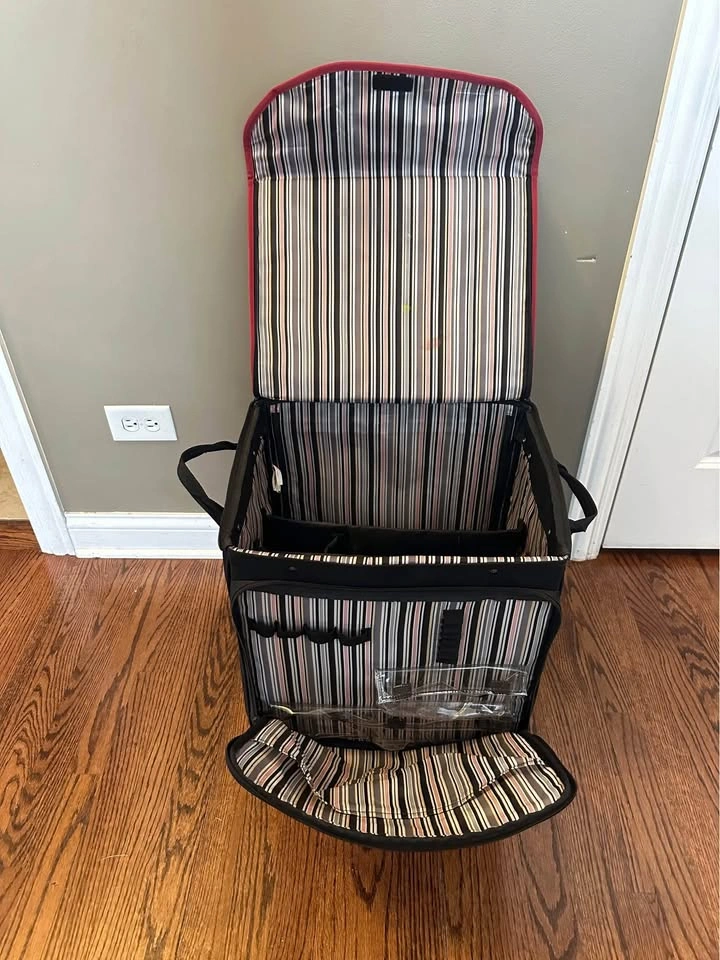 Scrapbook Rolling Tote - Crop in Style & crafting materials - photo 2
