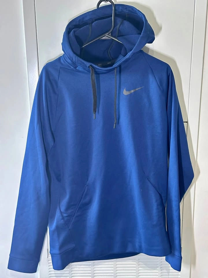 Nike Dri-FIT Blue Hoodie (Men’s Medium) – Excellent Condition