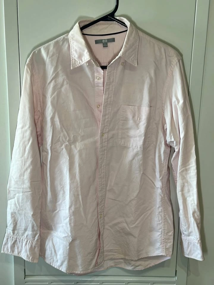 Uniqlo Oxford Button-Up Shirt (Size M) – Light Pink