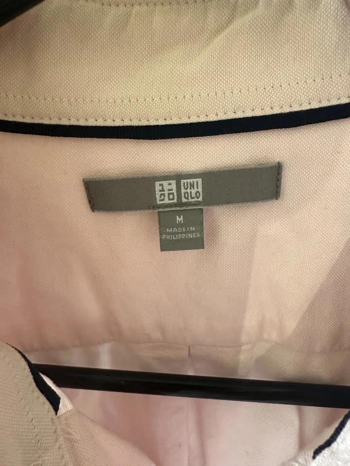 Uniqlo Oxford Button-Up Shirt (Size M) – Light Pink - photo 4