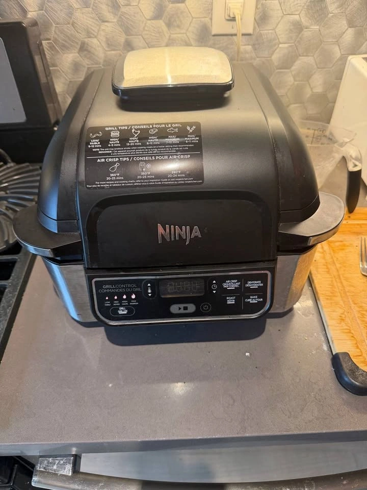 Ninja 5 in 1 Air Fryer, Roast, Bake, Dehydrate Indoor Electric G - photo 2