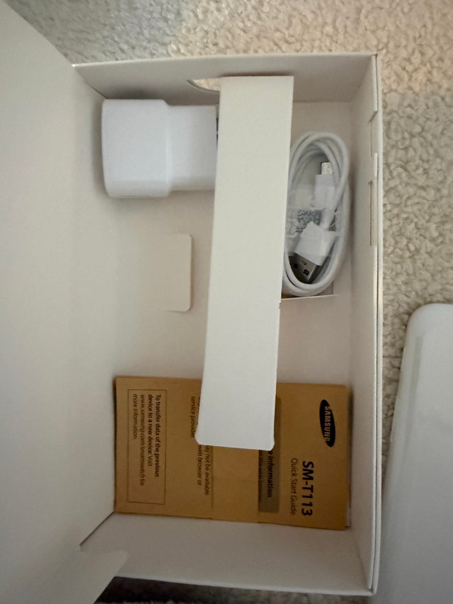 Samsung Galaxy Tab E Lite 7" - Brand New - photo 5