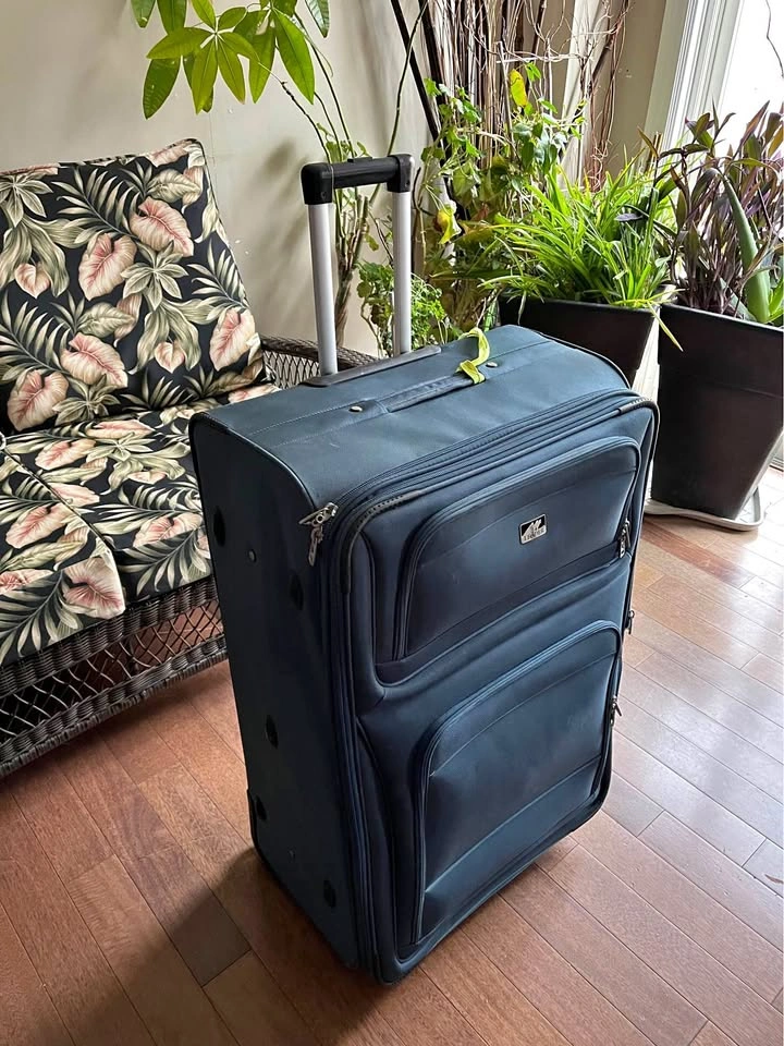 Luggage |