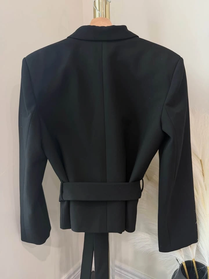 Aritzia Modus Blazer Size S, M NWT - photo 2