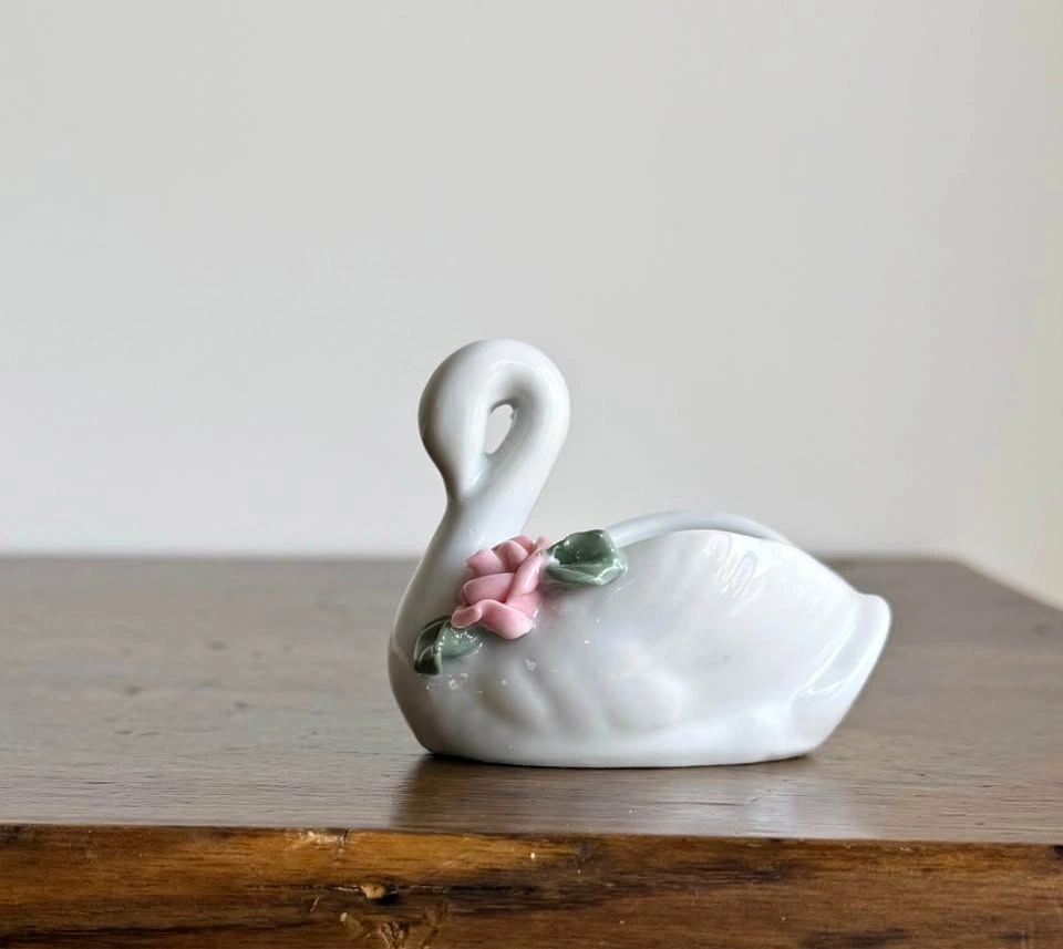 Vintage Porcelain Swan Trinket Dish/Planter with Rose
