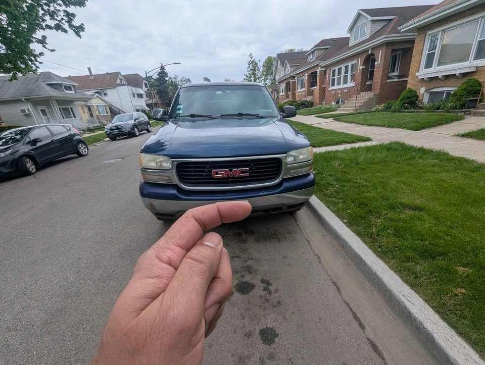2002 GMC Sierra 1500 SLE Extended Cab Pickup - photo 2