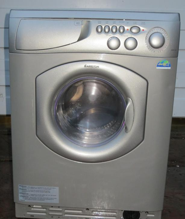 ariston Awd129 washer and dryer in one combo