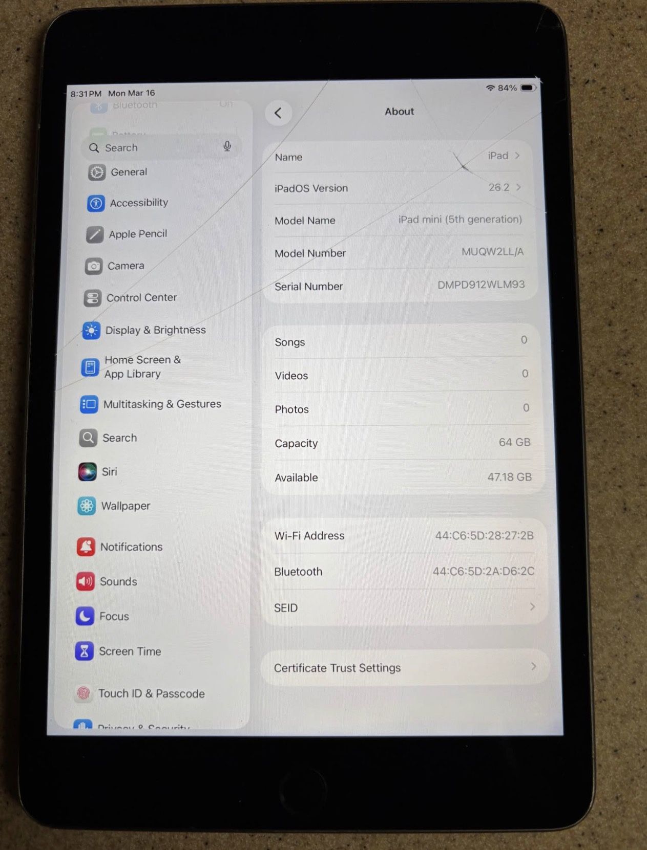 iPad Mini 5 Gen 64GB $120 OBO - photo 3