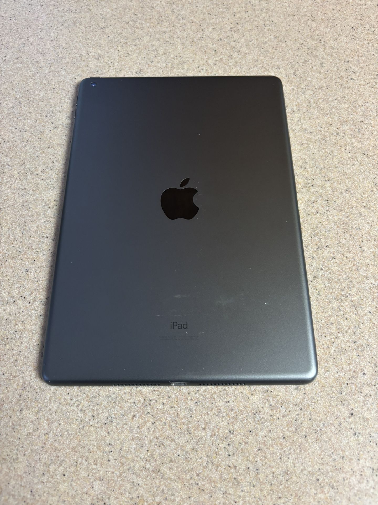iPad 7th gen 32gb $150 Or Best Offer