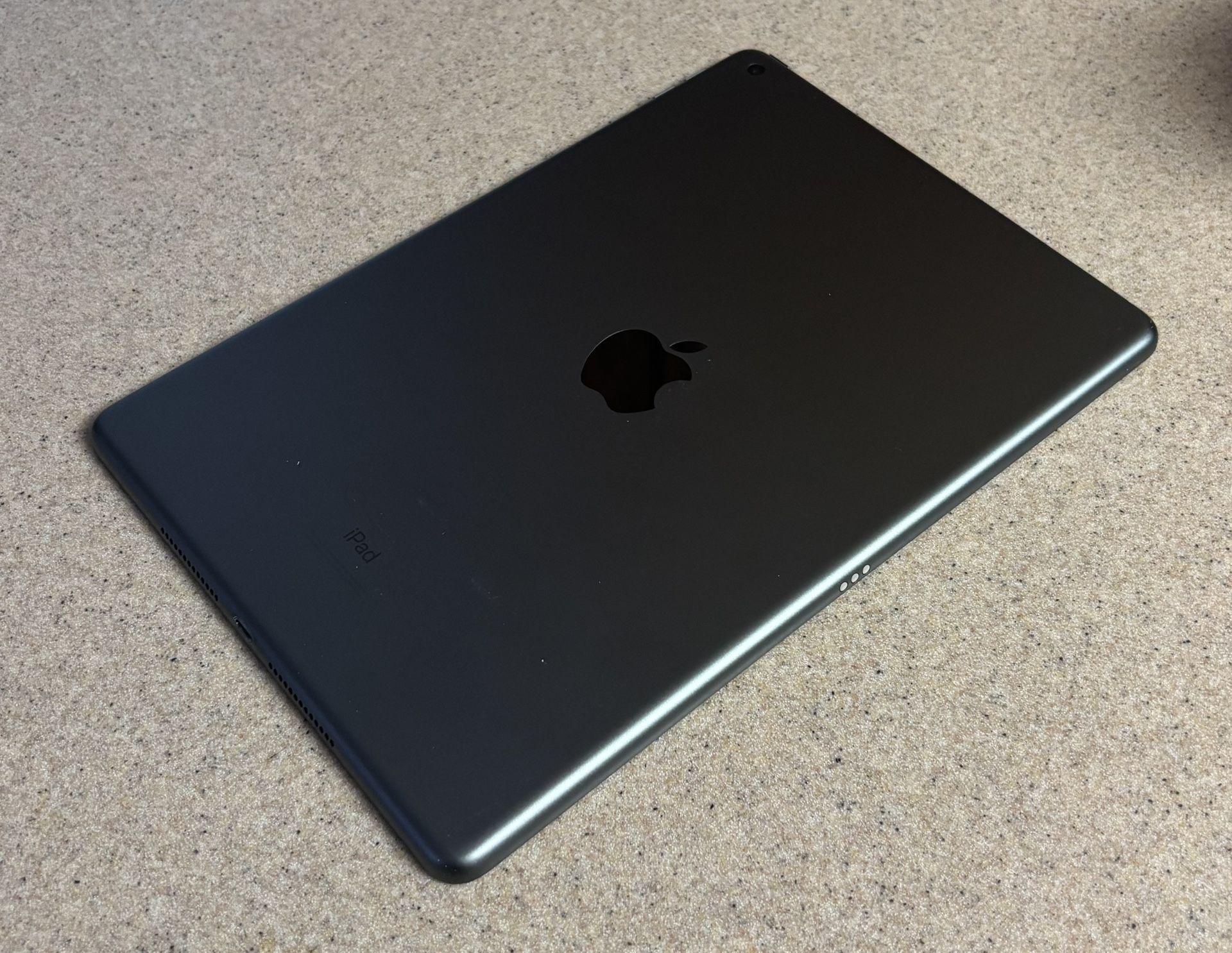 iPad 7th gen 32gb $150 Or Best Offer - photo 5