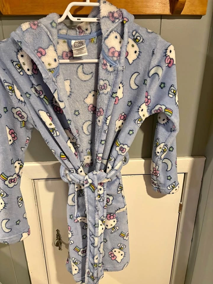 Hello Kitty Robe