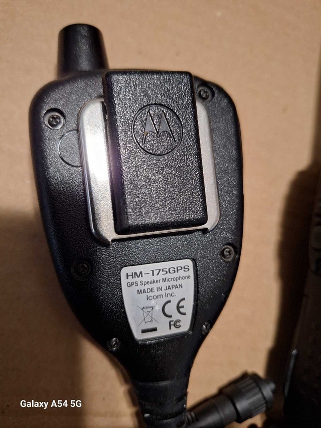 icom IC-92AD with GPS sp/mic - photo 3