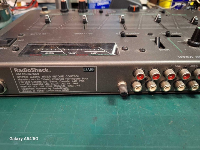 Sound mixer - photo 2