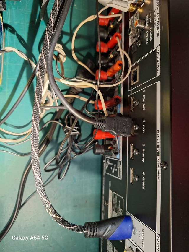 Denon AVR-E300 Receiver - photo 4