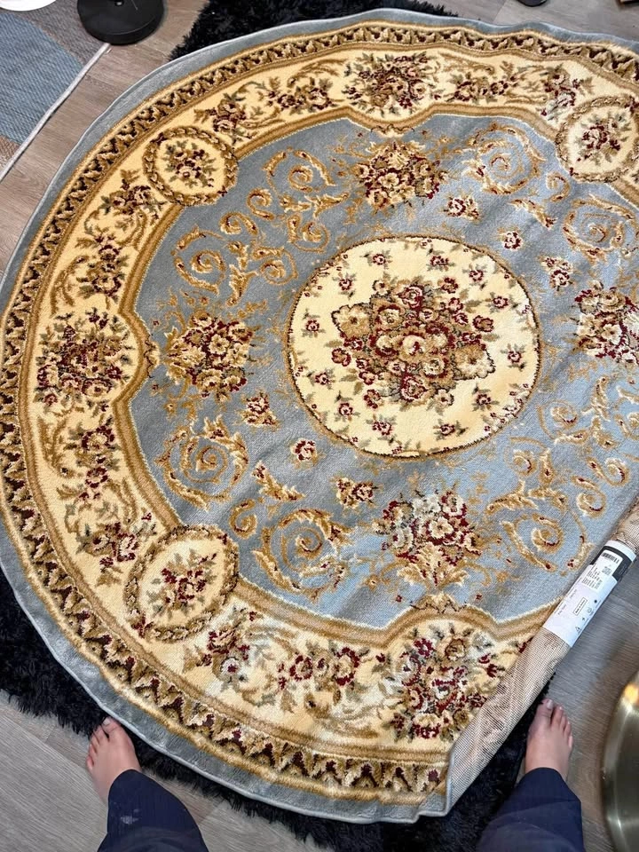 SAFAVIEH LYNDHURST ROUND AREA RUG