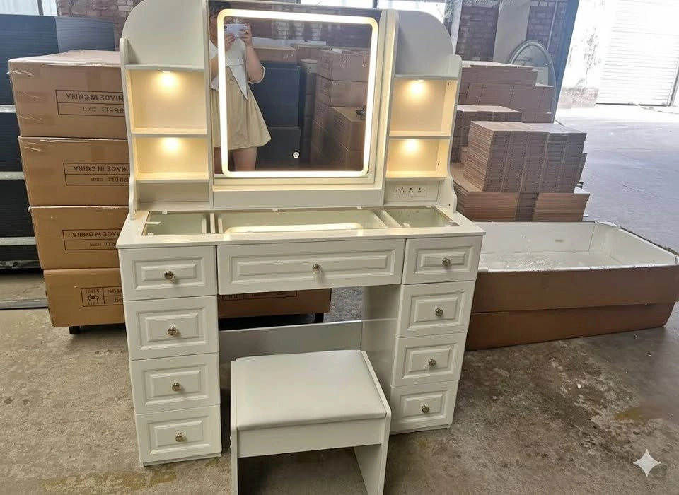 BLACK FRIDAY SALE LUXURY MAKEUP VANITY SET