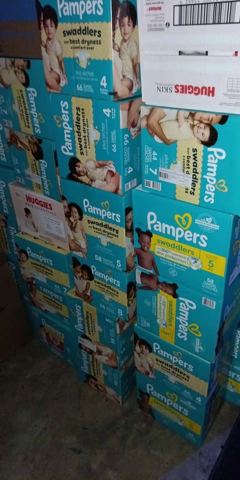 Huggies and Pampers Diapers Sale $22 a box Any size - photo 4