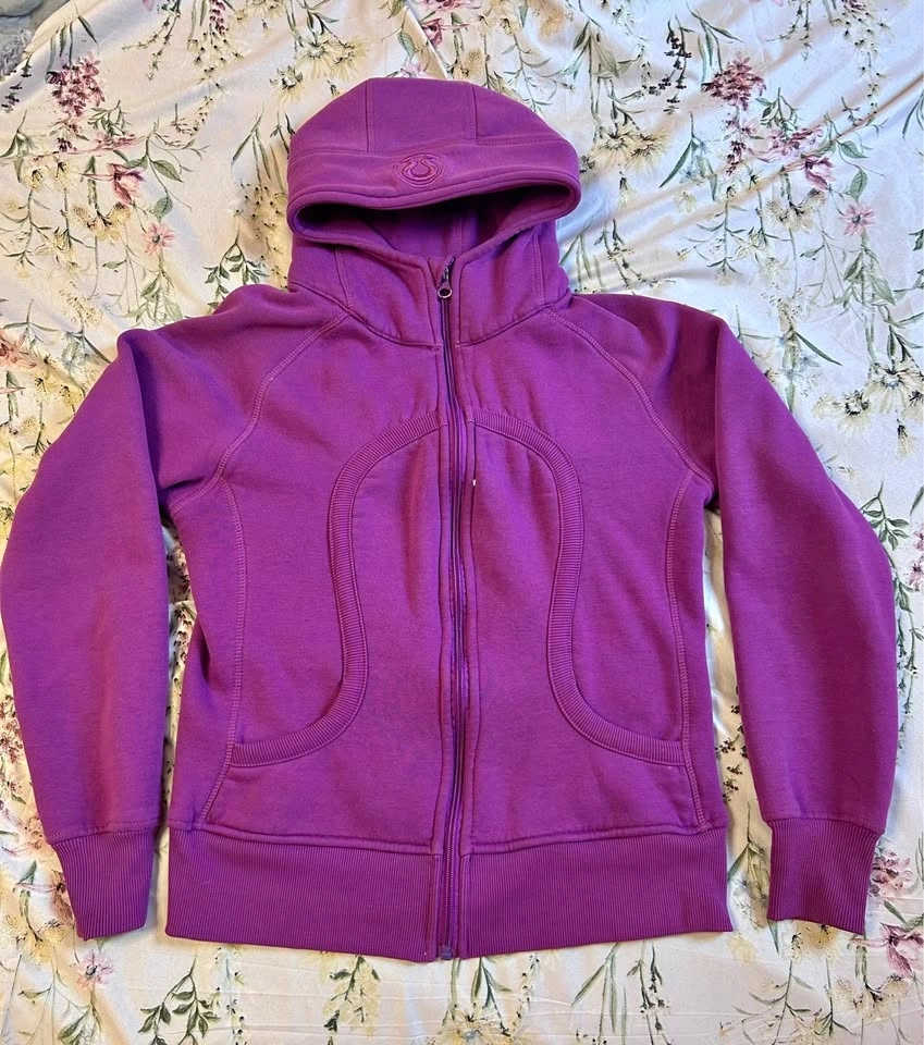 Lululemon zip up