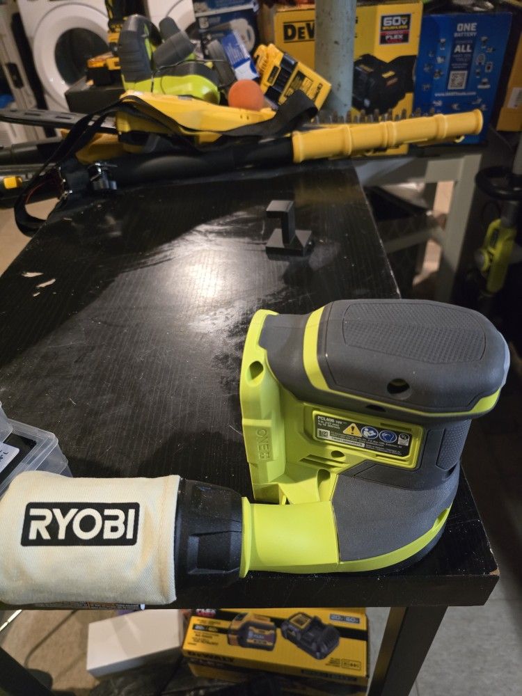 Ryobi 18V Cordless 5 in. Random Orbit Sander (Tool Only) - photo 2